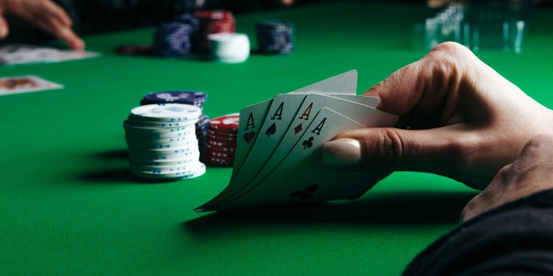 Chơi poker làm giàu nhanh chóng